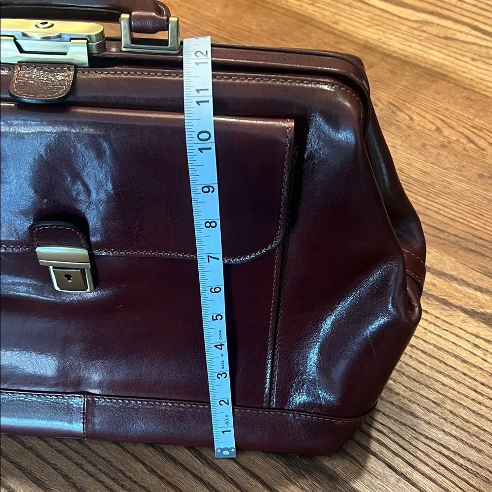 Men's Leather Briefcase Bag in Burgundy